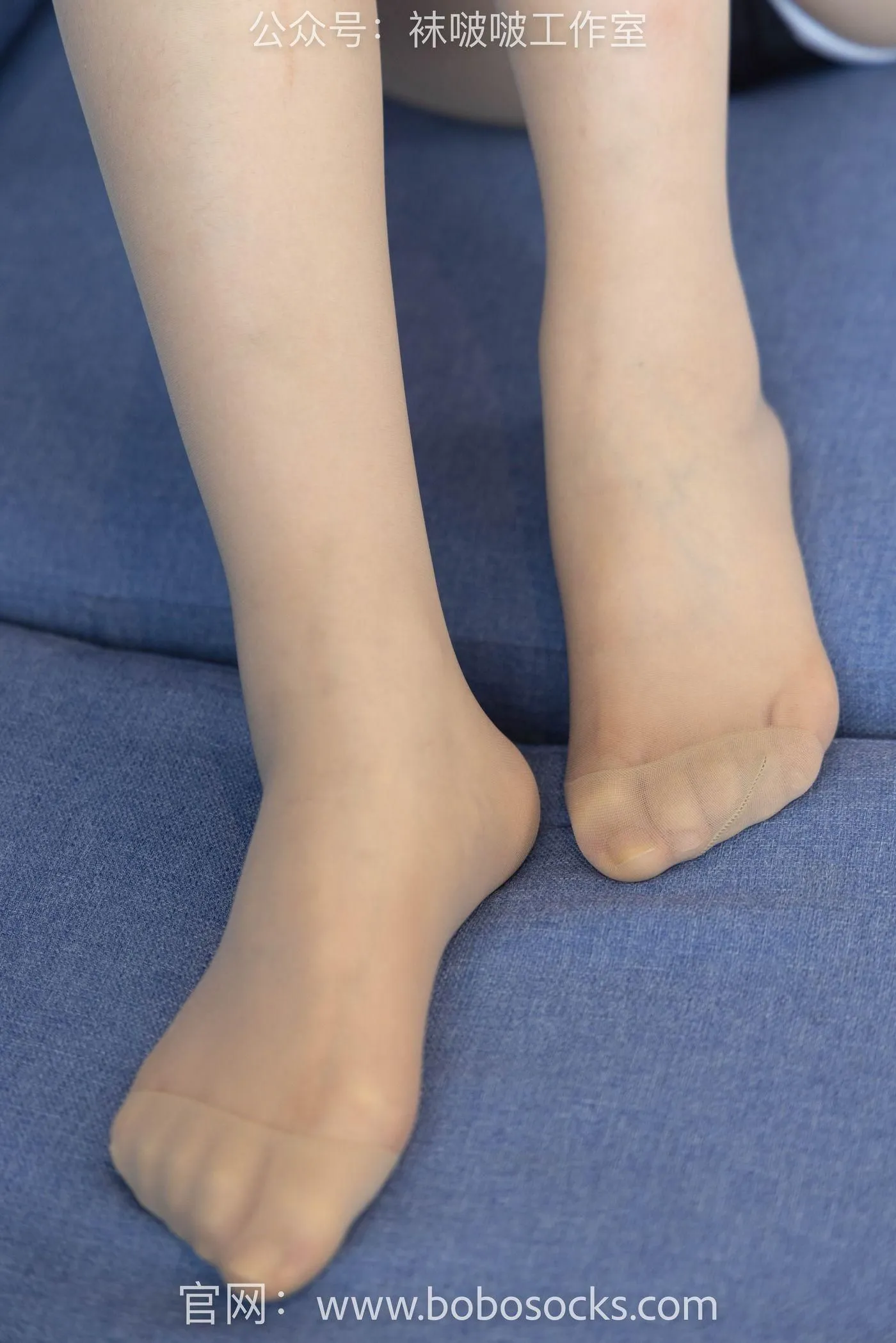[BoBoSocks袜啵啵]NO.098 小淳-板鞋、肉丝 [140P]插图3